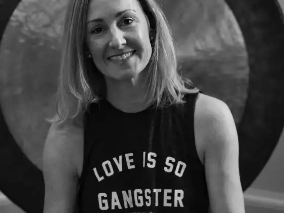 Leigh  Mallis,
                            Health & Wellness
                            Expert at Paquete de viaje de yoga